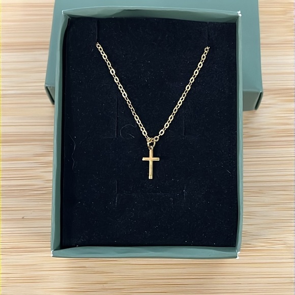 Brand New 14K Gold Plated Cross Necklace Dainty Minimalist 18" Length - Picture 13 of 14